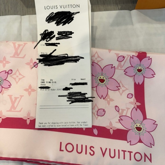 ***SOLD*** Louis Vuitton X Murakami 2025 Cherry Blossom Pink Square Scarf- NIB - Picture 7 of 8